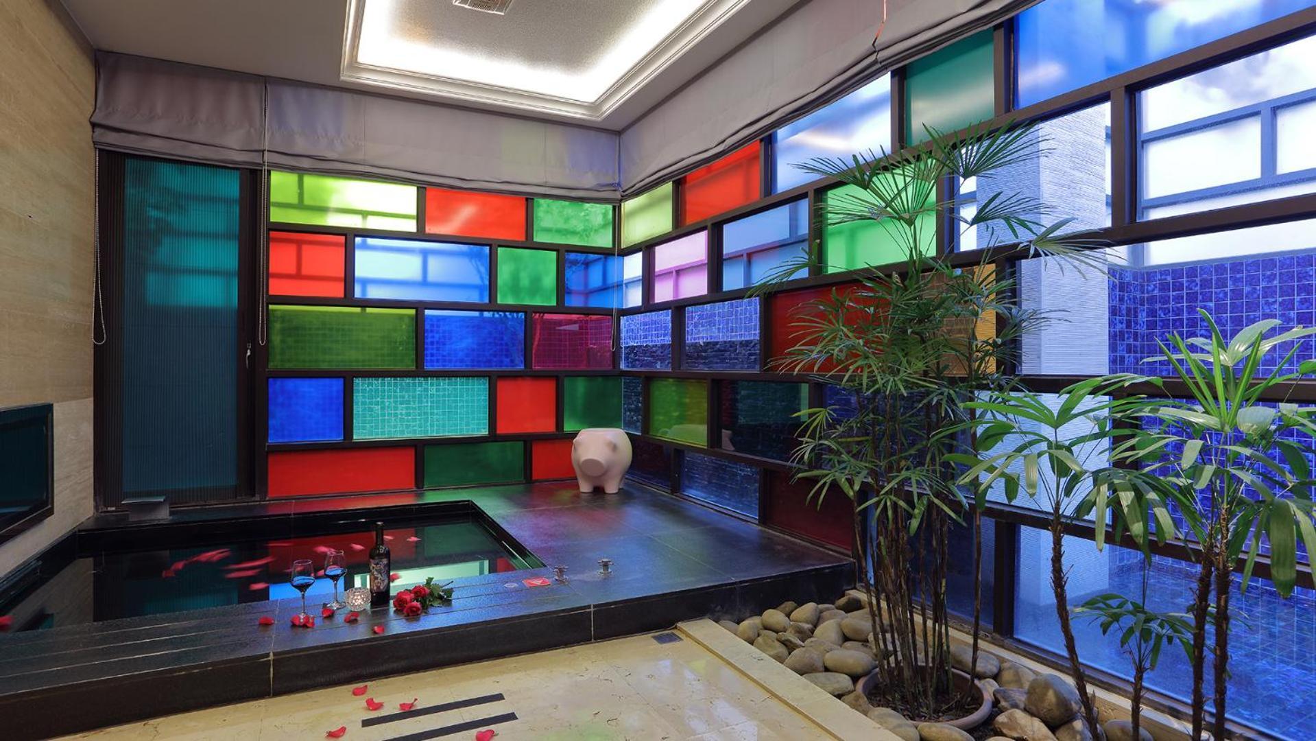 Mulan Motel Taichung Exteriör bild